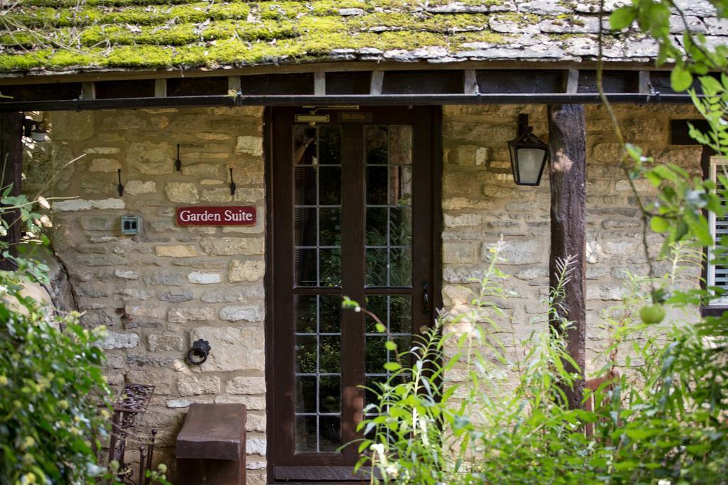 Old Swan Hotel Witney Exterior foto